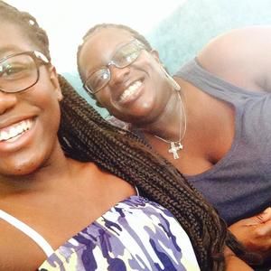 Meet your Posher, Iris